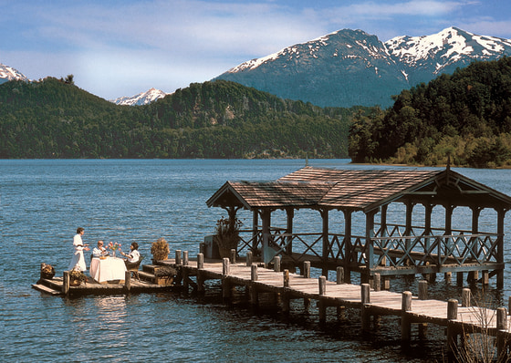 Amid the sweeping splendor of Patagonia, travelers sometimes overlook the fact that the region, in addition to its jagged mountains and colossal glaciers, boasts one of the world’s most beautiful lake districts. Tucked into the shores of Nahuel Huapi Lake is the 15-room Las Balsas Resort.